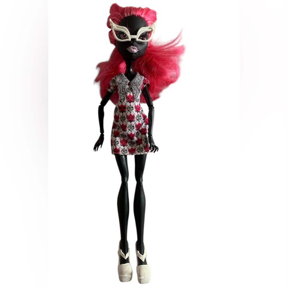 Monster High Catty Noir Geek Shriek Mattel Collectible Toy Doll